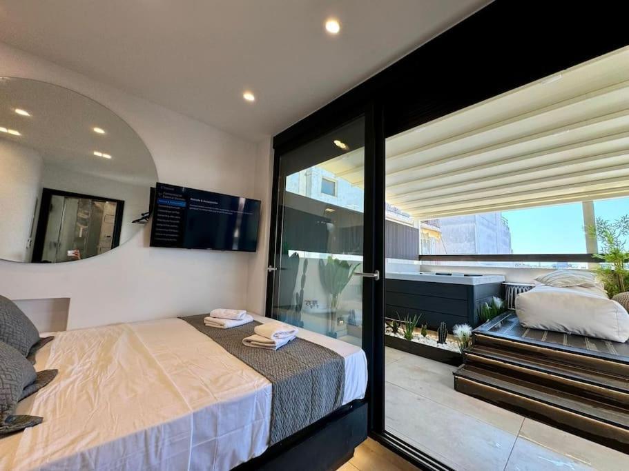 Bluemotion - Cityview El Pireo Exterior foto